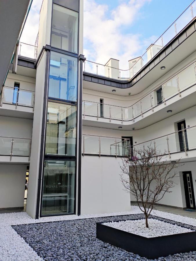 Royal Relax Apartman Keszthely Extérieur photo