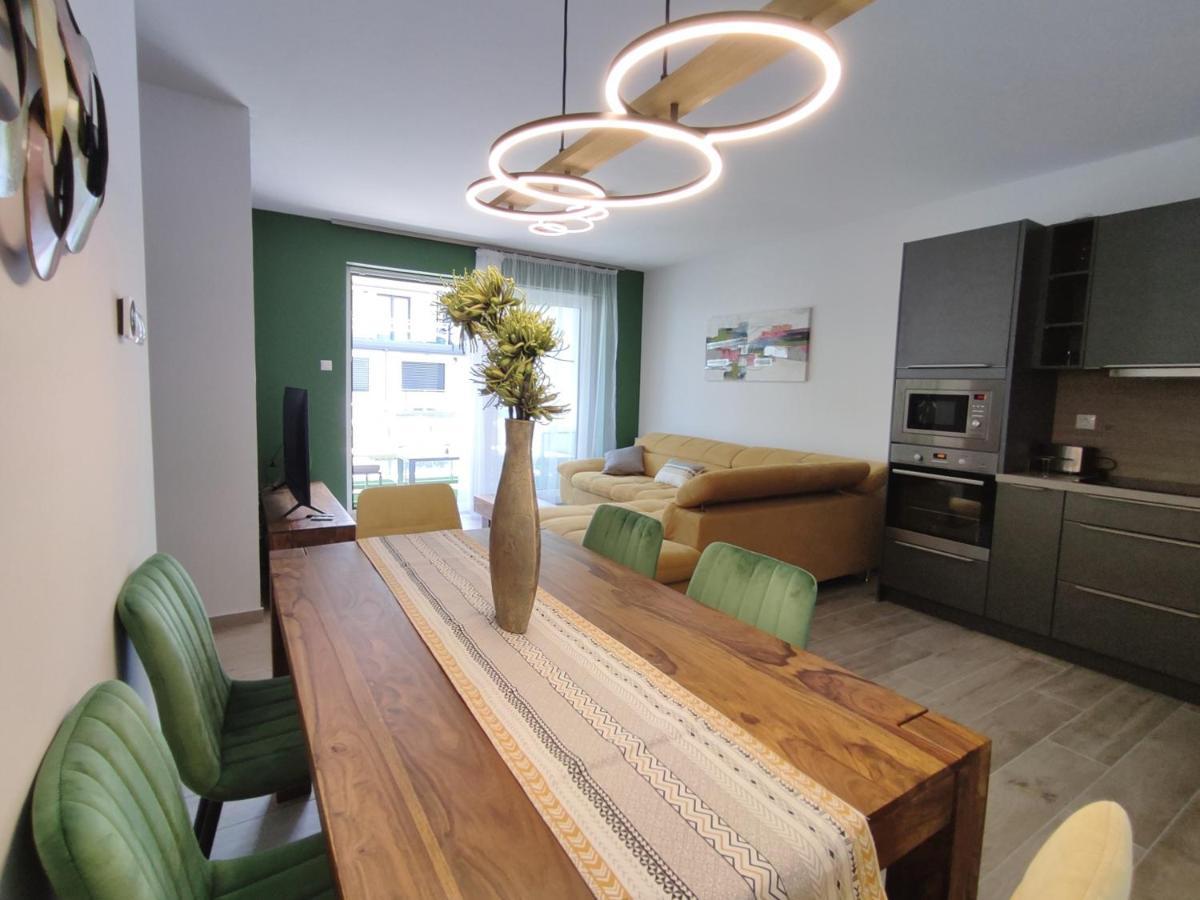 Royal Relax Apartman Keszthely Extérieur photo