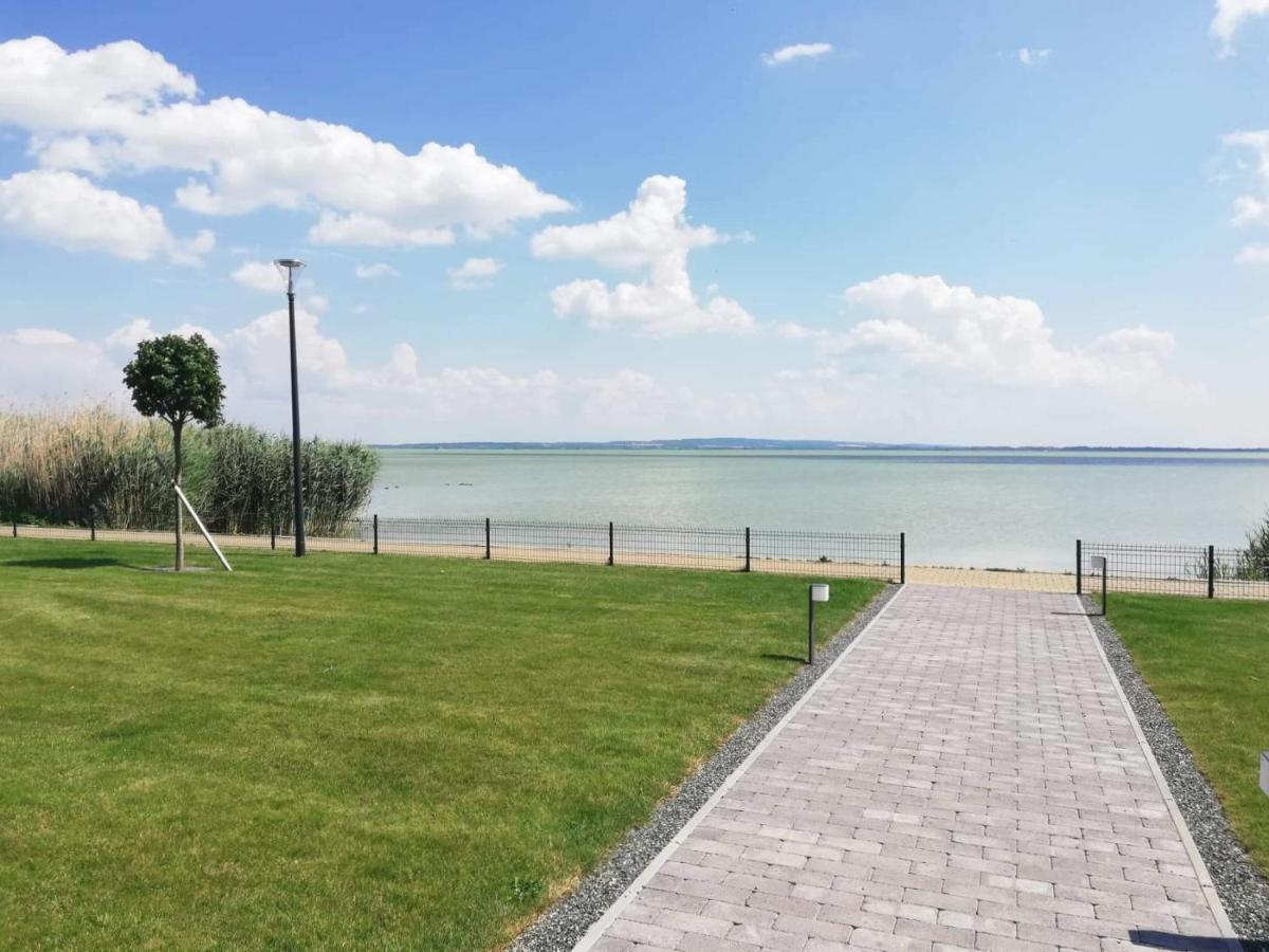 Royal Relax Apartman Keszthely Extérieur photo