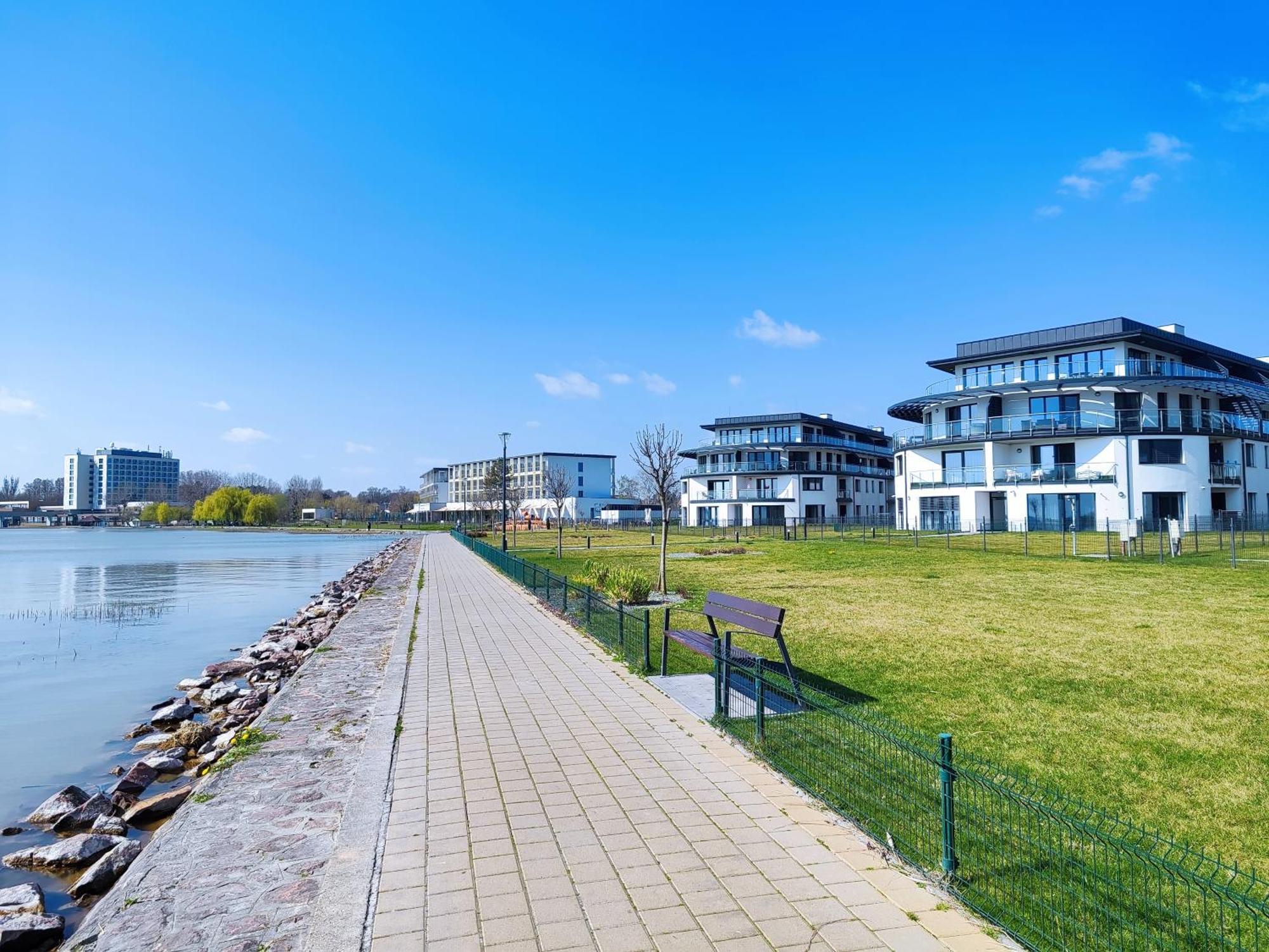 Royal Relax Apartman Keszthely Extérieur photo